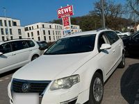 Gebraucht VW Passat 140 PS (102 kW) 2010 Weiß Kombi