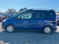 Gebraucht Ford Tourneo Courier Titanium 101 PS (74 kW) 2015 Blau Van / Kleinbus