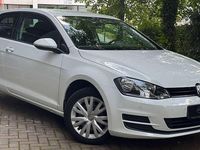 Gebraucht VW Golf VII Trendline 105 PS (77 kW) 2014 Weiß Limousine