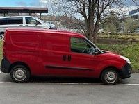 Gebraucht Opel Combo Selection 95 PS (69 kW) 2016 Rot Van / Kleinbus