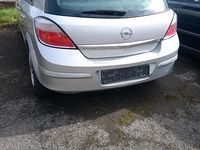 Gebraucht Opel Astra 125 PS (91 kW) 2004 Silber Limousine