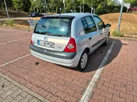 Gebraucht Renault Clio II 75 PS (55 kW) 2004 Grau Limousine