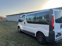 Gebraucht Opel Vivaro 114 PS (83 kW) 2011 Weiß Van / Kleinbus