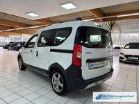Gebraucht Dacia Dokker Stepway 95 PS (69 kW) 2020 Weiss Van / Kleinbus