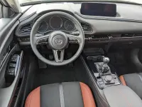 Neu Mazda CX-30 Nagisa 140 PS (102 kW) 2026 Rot SUV