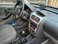 Gebraucht Opel Combo 75 PS (55 kW) 2004 Silber Van / Kleinbus