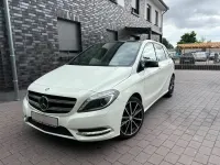 Gebraucht Mercedes B180 122 PS (89 kW) 2013 Weiß Kleinwagen