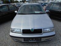 Gebraucht Skoda Octavia 101 PS (74 kW) 1997 Silber Limousine