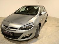 Gebraucht Opel Astra Selection 140 PS (102 kW) 2013 Grau Limousine
