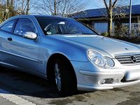 Gebraucht Mercedes C200 163 PS (119 kW) 2003 Silber Coupé