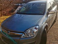 Gebraucht Opel Astra 101 PS (74 kW) 2009 Silber Kombi