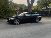 Gebraucht BMW 530 245 PS (180 kW) 2010 Rot Limousine
