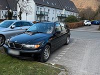 Gebraucht BMW 316 116 PS (85 kW) 2004 Schwarz Kombi