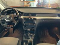 Gebraucht Skoda Superb Ambition 140 PS (102 kW) 2012 Schwarzmagic perleffekt (metallic) Kombi