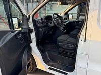 Gebraucht Renault Trafic 150 PS (110 kW) 2020 Weiß Van / Kleinbus