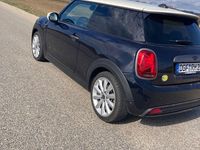 Gebraucht Mini Cooper SE Resolute Edition 135 kW (184 PS) 2023 Schwarz Kleinwagen