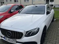 Gebraucht Mercedes E220 AMG 194 PS (142 kW) 2016 Weiß Limousine