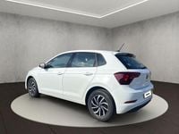 Gebraucht VW Polo Life 95 PS (69 kW) 2024 Pure white Kleinwagen