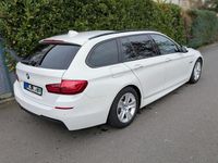 Gebraucht BMW 530 M Sport 258 PS (189 kW) 2017 Weiß Kombi