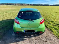Second-hand Mazda 2 103 CP (75 kW) 2008 Verde Hatchback