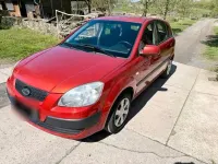 Usata Kia Rio 97 CV (71 kW) 2006 Berlina