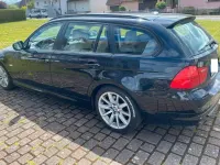 Gebraucht BMW 318 2011 Schwarz Kombi
