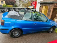 Gebraucht VW Golf 101 PS (74 kW) 2000 Blau Cabrio