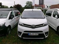 Gebraucht Toyota Proace Verso 144 PS (105 kW) 2023 Ice white Kombi