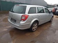 Gebraucht Opel Astra Edition 110 PS (80 kW) 2008 Silber Limousine