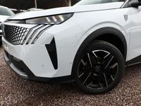 Neu Peugeot 3008 GT 150 PS (110 kW) 2025 Okenit weiß metallic / dach:schw okenit weiß metallic / dach:schw SUV