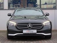 Gebraucht Mercedes E220 Avantgarde 200 PS (147 kW) 2023 Schwarz Limousine