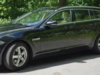 Gebraucht Jaguar XF Sportbrake 200 PS (147 kW) 2013 Schwarz Kombi