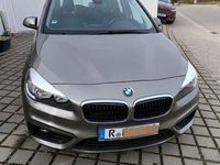 Gebraucht BMW 216 Active Tourer 116 PS (85 kW) 2017 Braun Van / Kleinbus