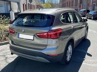 Usata BMW X1 143 CV (105 kW) 2016 Oro SUV