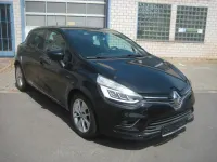 Gebraucht Renault Clio LIMITED 73 PS (53 kW) 2017 Schwarz Limousine