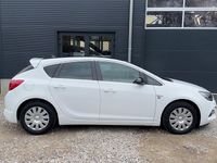 Gebraucht Opel Astra OPC 140 PS (102 kW) 2015 Weiß Kleinwagen