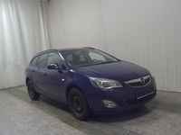 Gebraucht Opel Astra Design Edition 160 PS (117 kW) 2011 Royal blau Kombi