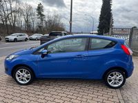 Gebraucht Ford Fiesta Trend 82 PS (60 kW) 2013 Blau Kleinwagen