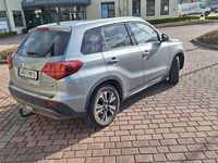 Gebraucht Suzuki Vitara Comfort+ 129 PS (94 kW) 2020 Grau SUV