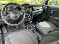 Second-hand Mini Cooper 136 CP (100 kW) 2015 Negru Hatchback