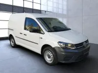 Second-hand VW Caddy 102 CP (75 kW) 2020 Alb Monovolum