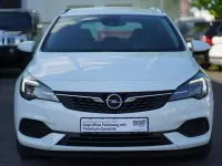 Gebraucht Opel Astra 122 PS (89 kW) 2020 Schneeweiss/summitwhite/arctic Kombi
