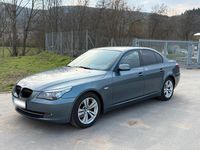 Gebraucht BMW 520 176 PS (129 kW) 2010 Blau Limousine