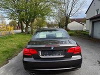 Gebraucht BMW 325 Cabriolet 218 PS (160 kW) 2010 Braun Cabrio