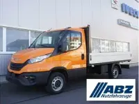 Neu Iveco Daily 136 PS (100 kW) 2025 Orange (orange) Van / Kleinbus
