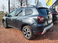 Gebraucht Dacia Duster Prestige 131 PS (96 kW) 2022 Grau SUV