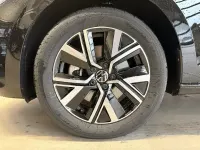 Używany VW Touran 150 KM (110 kW) 2025 Czarny Minivan