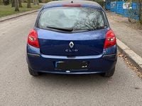 Gebraucht Renault Clio II 101 PS (74 kW) 2009 Blau Limousine