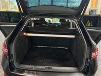 Gebraucht Skoda Superb Ambition 150 PS (110 kW) 2018 Schwarz Kombi