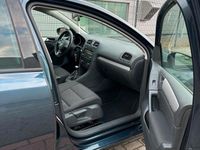 Gebraucht VW Golf VI 85 PS (62 kW) 2010 Blau Kleinwagen